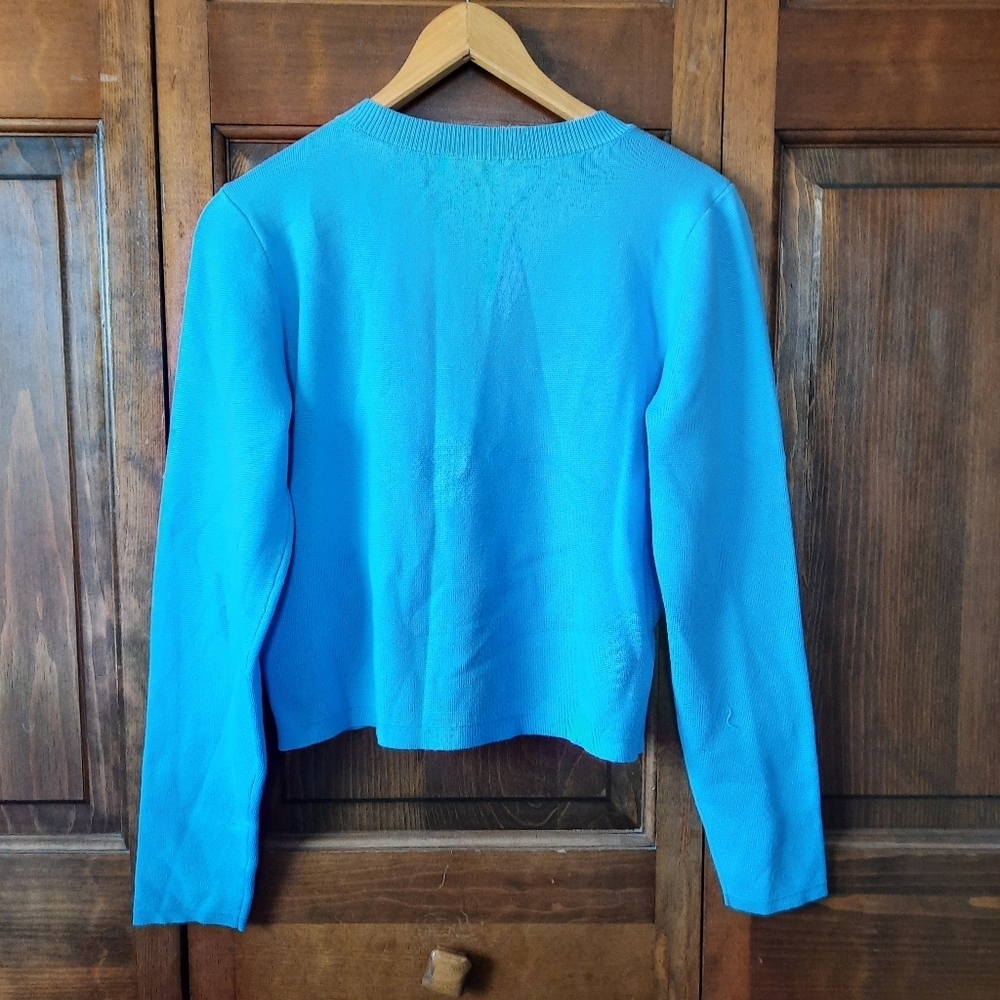 Cyrus Light Blue Round Neck Button Front Knit Cardigan Sweater Size Medium - Picture 9 of 10